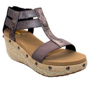 Wedge Sandal SZ-9 1/2 NIB